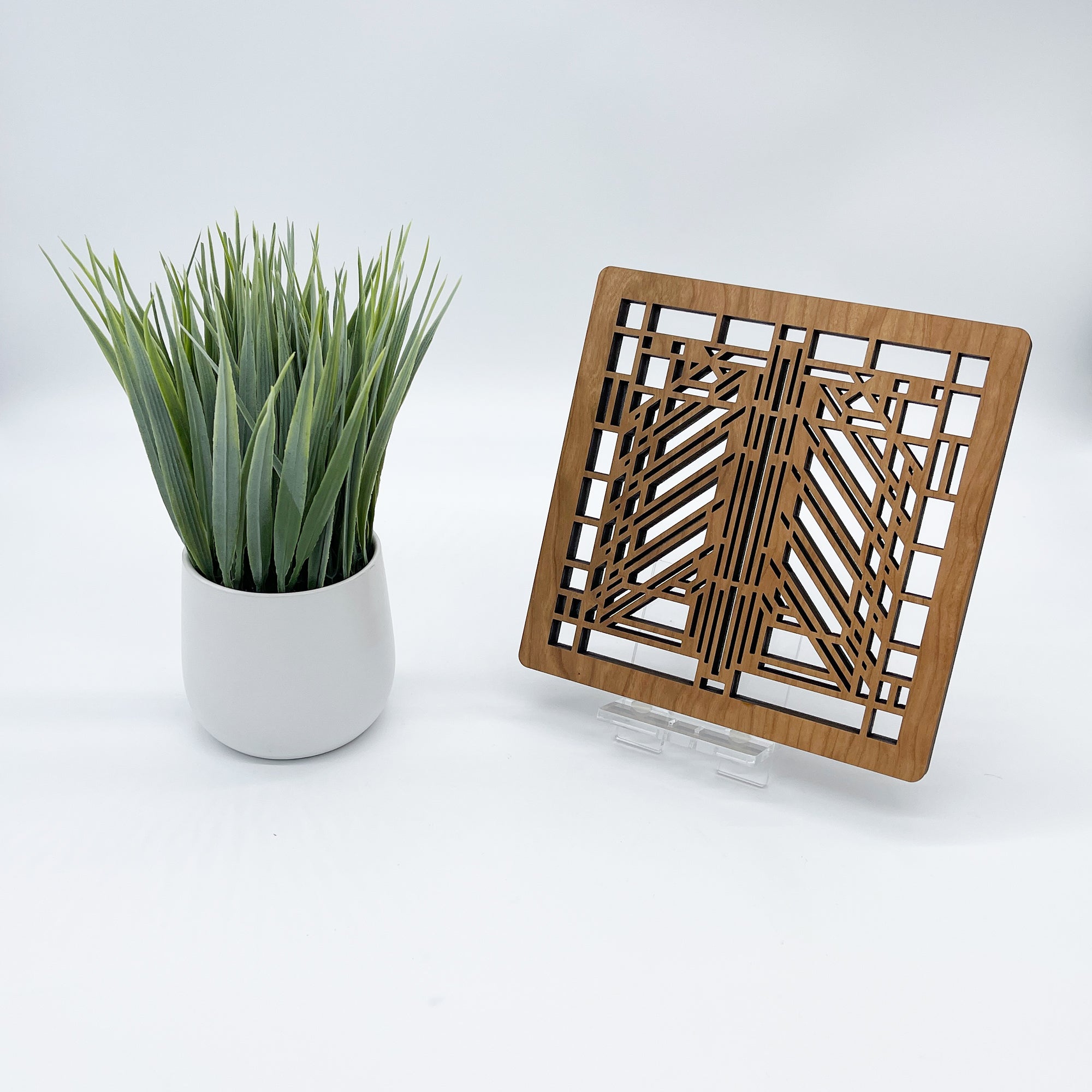 Allen House Chevron Art Glass Trivet