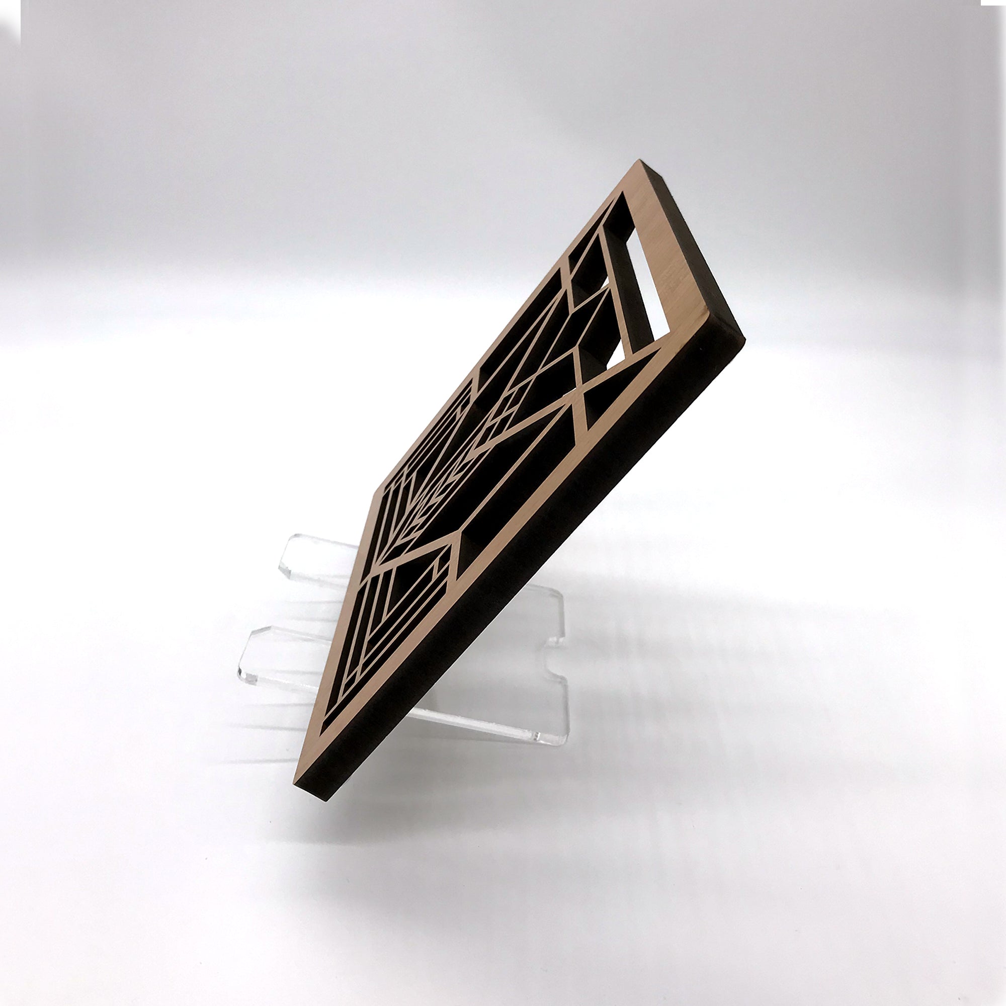 Lake Geneva Trivet