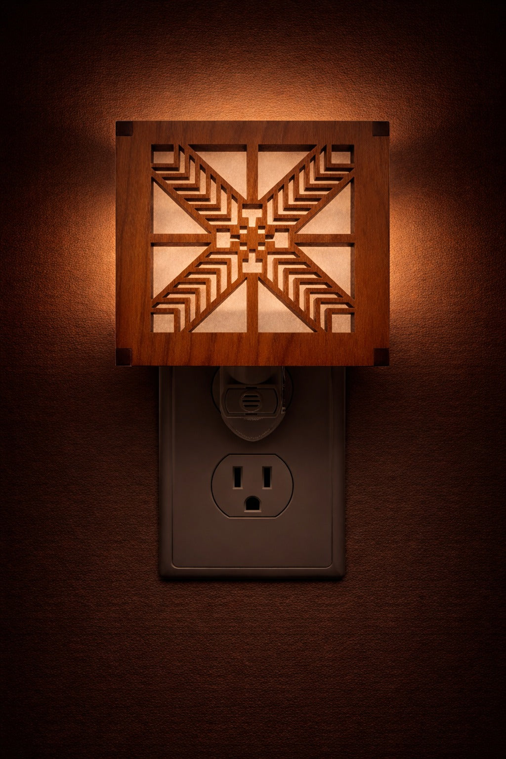 Robie Sconce Night Light | Frank Lloyd Wright | AlaModerna