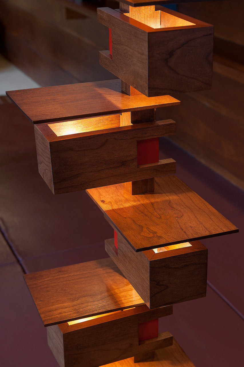 Taliesin 2 Cherry Edition

Frank Lloyd Wright, Taliesin, AlaModerna, Taliesin 2, floor lamp