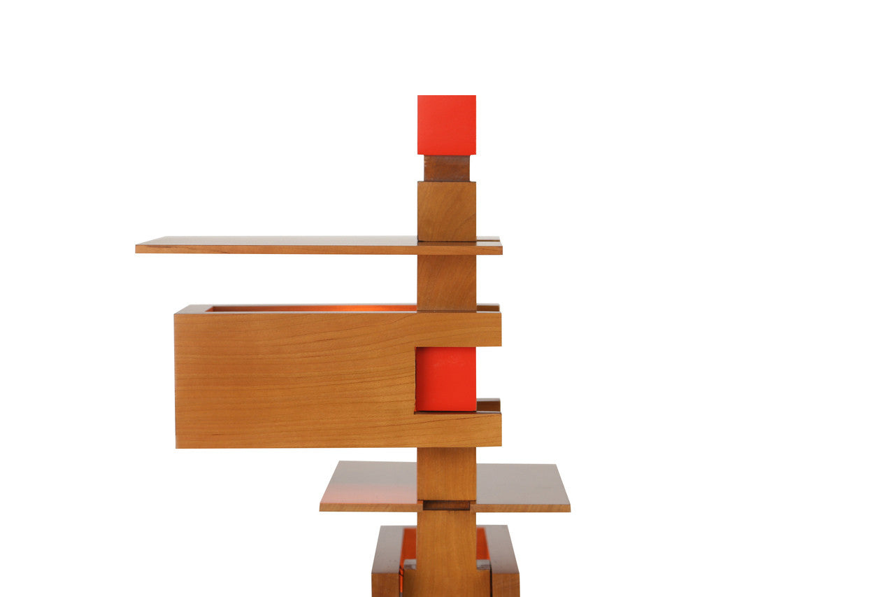 Taliesin 3 Cherry Edition

Frank Lloyd Wright, Taliesin, AlaModerna, Taliesin 3, table lamp
