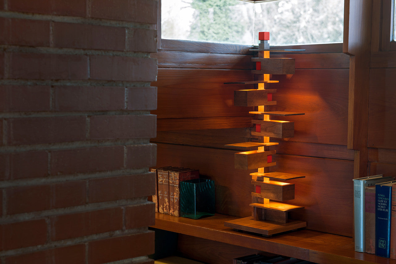 Taliesin 3 Cherry Edition

Frank Lloyd Wright, Taliesin, AlaModerna, Taliesin 3, table lamp