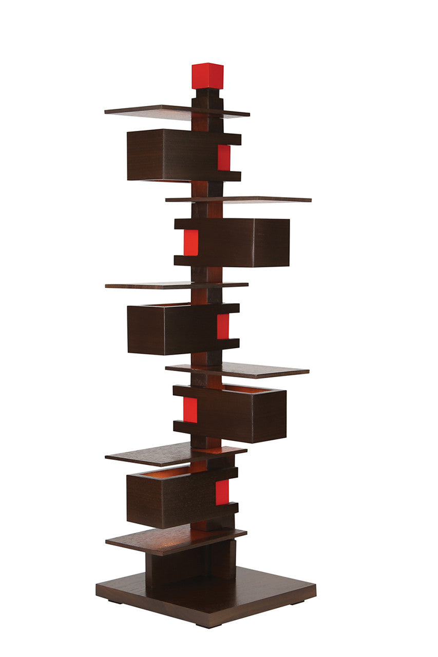 Taliesin 3 Walnut Edition

Frank Lloyd Wright, Taliesin, AlaModerna, Taliesin 3, table lamp